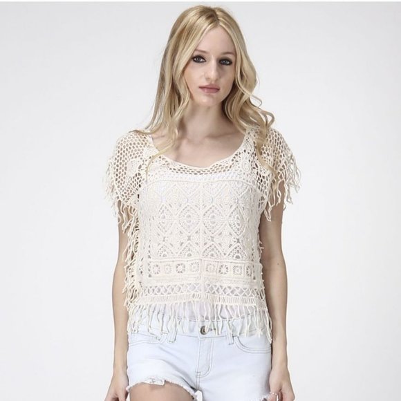 CARAPACE IVORY CROCHET FRINGE TOP - Picture 1 of 2